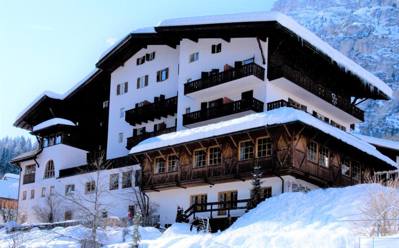 Hotel Dolomiti La Villa  Eksteriør bilde