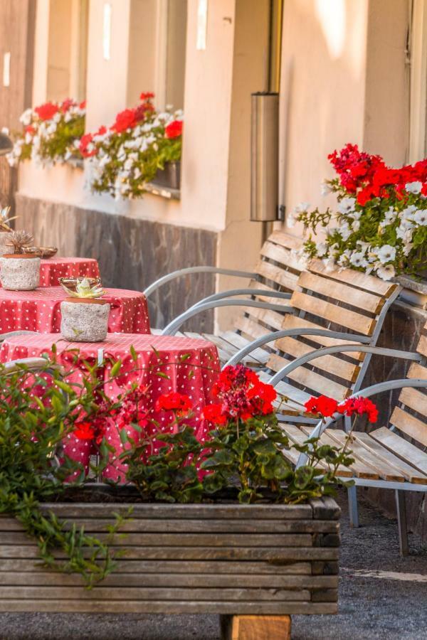Hotel Dolomiti La Villa  Eksteriør bilde