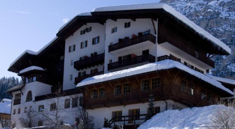 Hotel Dolomiti La Villa  Eksteriør bilde