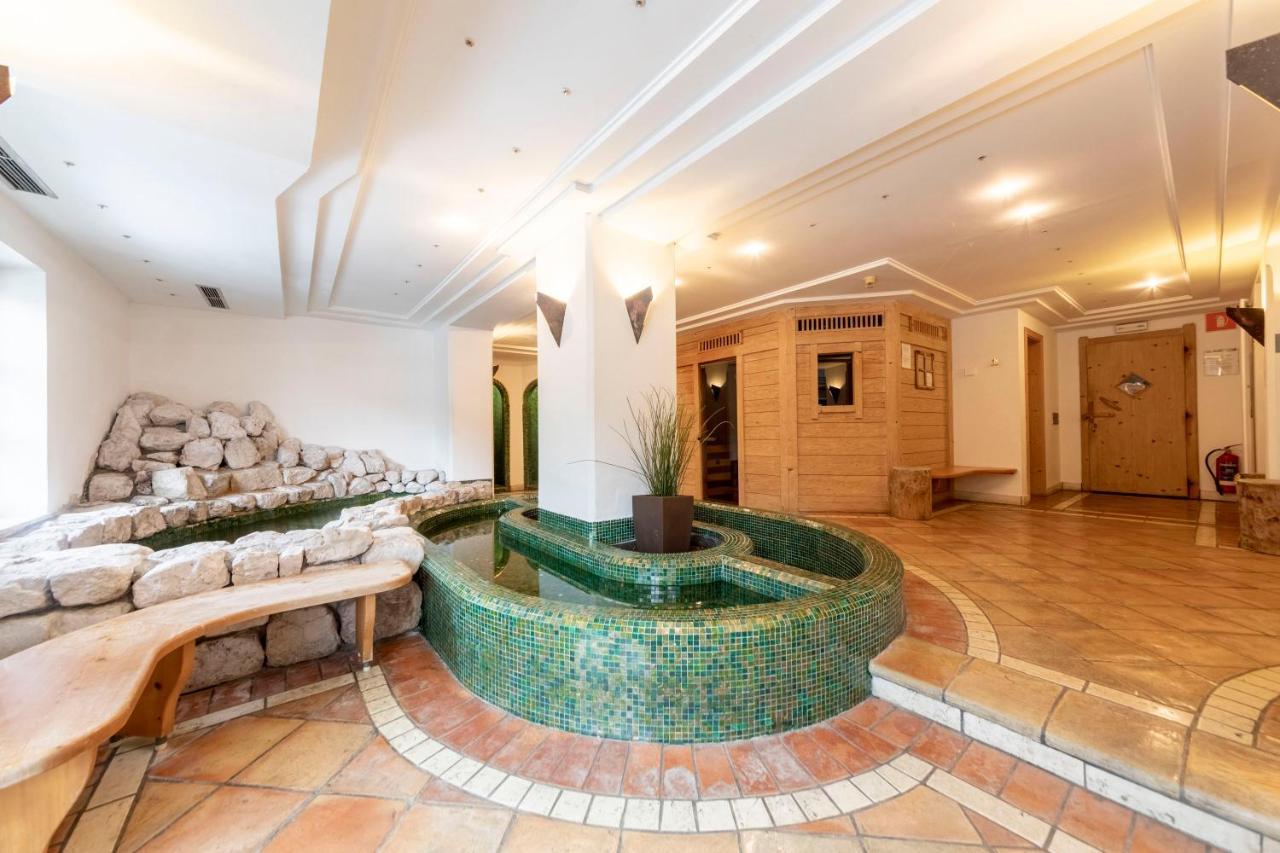 Hotel Dolomiti La Villa  Eksteriør bilde