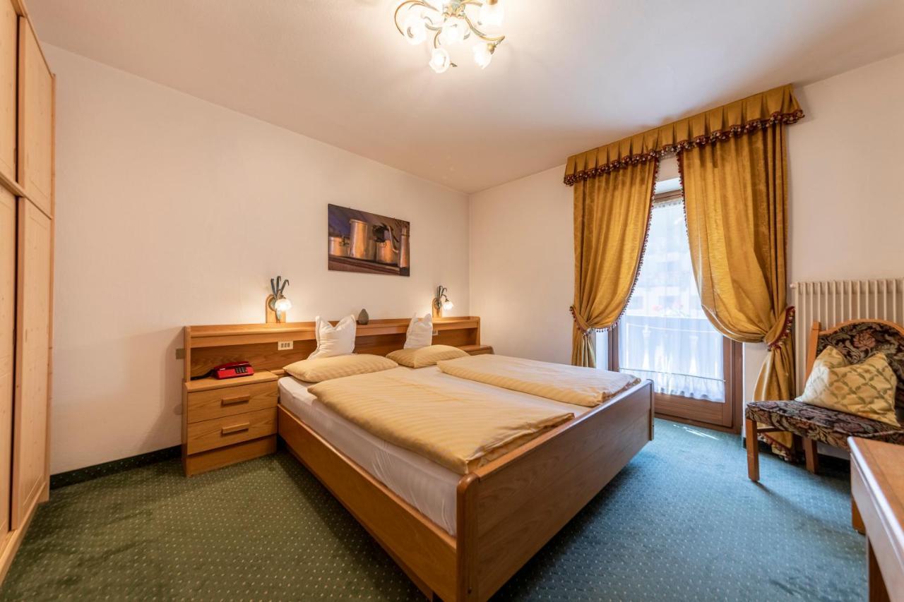 Hotel Dolomiti La Villa  Eksteriør bilde