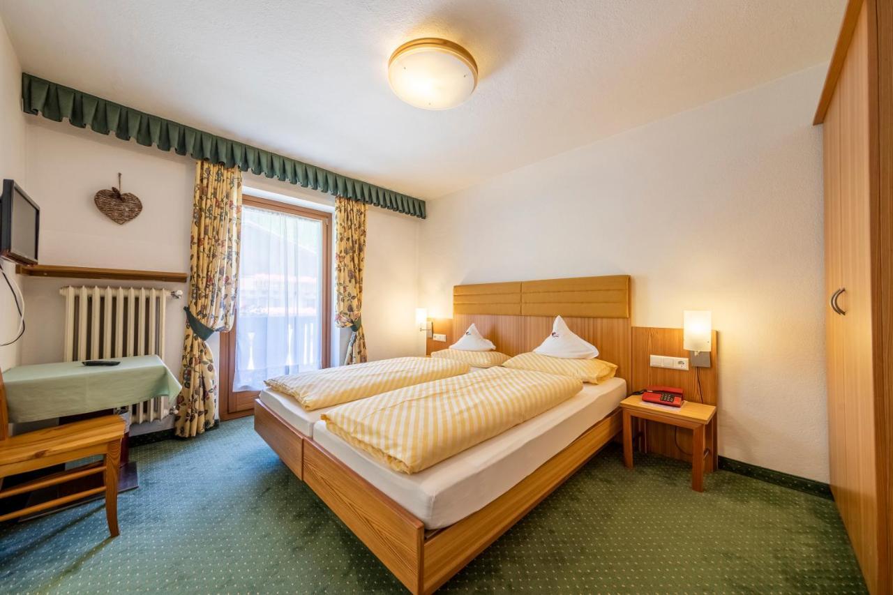 Hotel Dolomiti La Villa  Eksteriør bilde